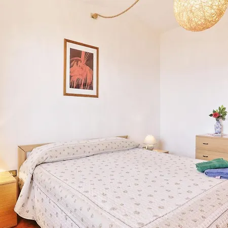 Golfo Stella App. Nr. 1 Διαμέρισμα *
